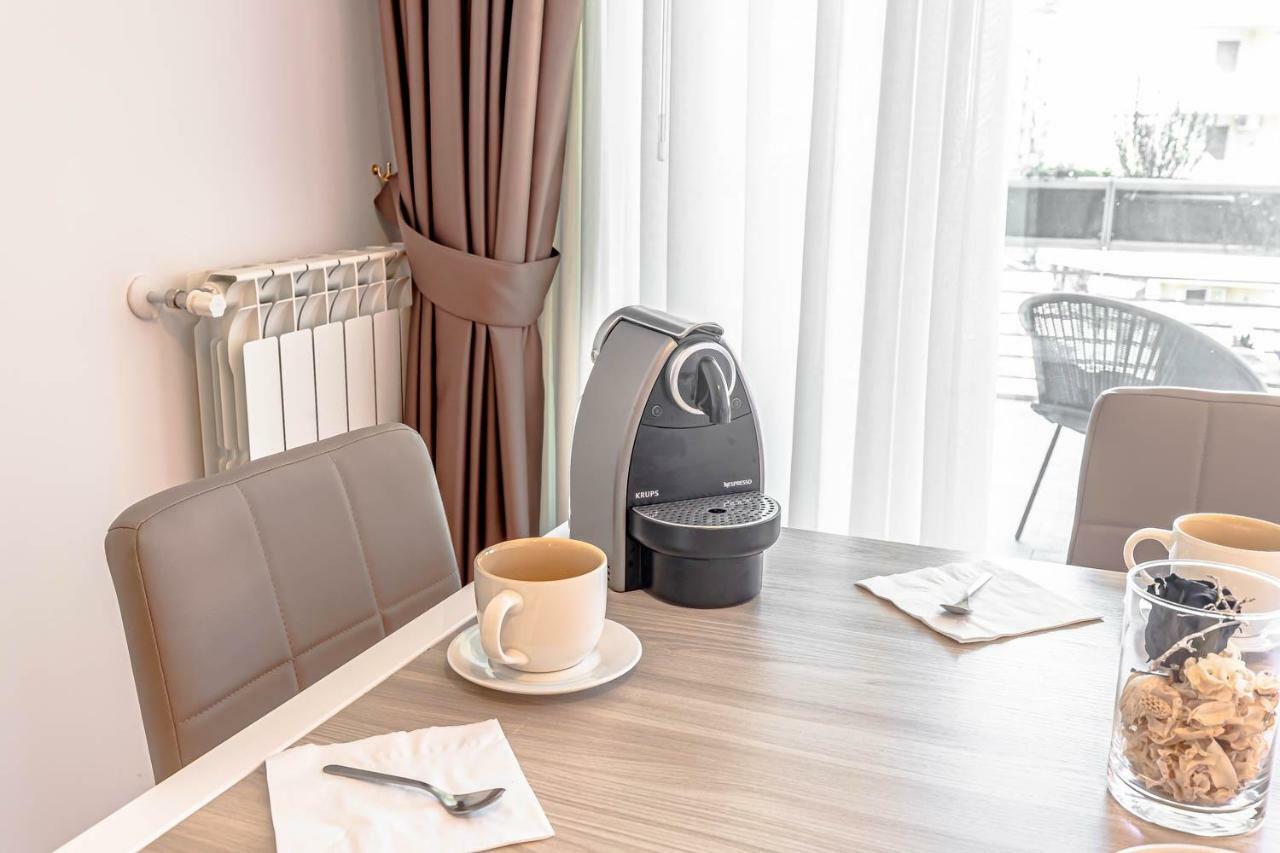 Rocco'S Holidays Apartment Rome Bagian luar foto