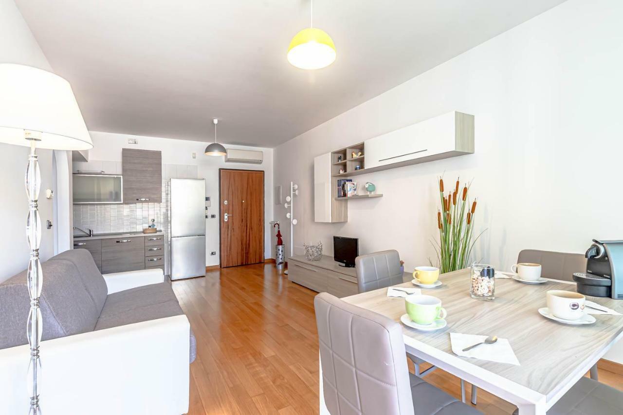 Rocco'S Holidays Apartment Rome Bagian luar foto